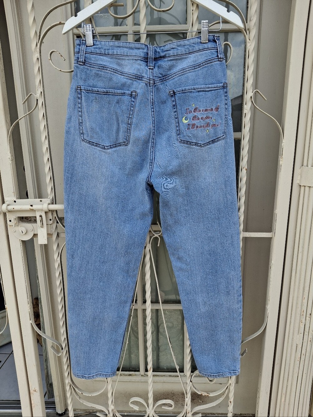 Hot Topic Sailor Moon Icons Embroidered Patchwork Mom Jeans Juniors Size 5 - Picture 8 of 16